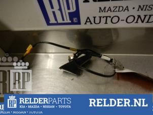 Gebruikte Antenne Mazda CX-7 2.2 MZR-CD 16V Prijs € 23,00 Margeregeling aangeboden door Relder Parts B.V.