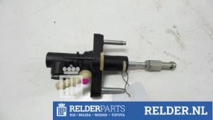 Gebruikte Koppeling Hoofd Cilinder Toyota Yaris II (P9) 1.0 12V VVT-i Prijs € 32,00 Margeregeling aangeboden door Relder Parts B.V.