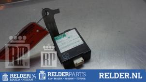 Gebruikte Deur module Toyota Previa (R3) 2.4i 16V VVT-i Prijs € 36,00 Margeregeling aangeboden door Relder Parts B.V.