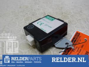 Gebruikte Centrale Deurvergrendelings Module Toyota RAV4 (A2) 2.0 D-4D 16V 4x4 Prijs € 36,00 Margeregeling aangeboden door Relder Parts B.V.