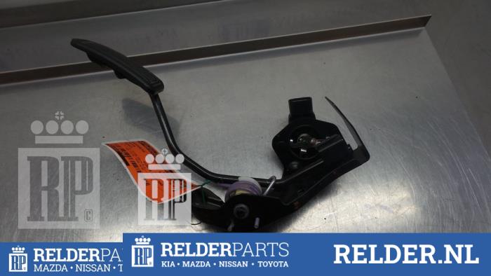 Gebruikte Gaspedaalpositie Sensor Toyota Avensis (T25/B1B) 1.8 16V VVT-i Prijs € 54,00 Margeregeling aangeboden door Relder Parts B.V.