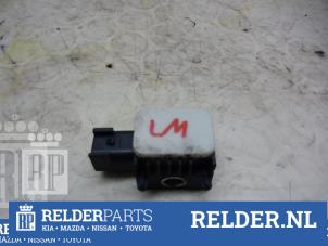 Gebruikte Airbag Sensor Mazda 3 Sport (BK) 1.6i 16V Prijs € 23,00 Margeregeling aangeboden door Relder Parts B.V.
