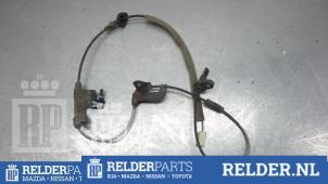 Gebruikte ABS Sensor Toyota RAV4 (A3) 2.2 D-CAT 16V 4x4 Prijs € 36,00 Margeregeling aangeboden door Relder Parts B.V.