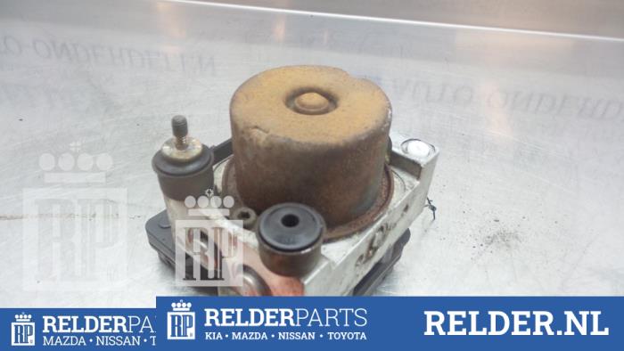 Gebruikte ABS Pomp Mazda 6 Sport (GG14) 1.8i 16V Prijs € 45,00 Margeregeling aangeboden door Relder Parts B.V.