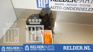 Gebruikte ABS Pomp Mazda RX-8 (SE17) HP M6 Prijs € 68,00 Margeregeling aangeboden door Relder Parts B.V.
