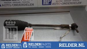 Gebruikte Stuurstang links Toyota Avensis (T25/B1D) 1.8 16V VVT-i Prijs € 32,00 Margeregeling aangeboden door Relder Parts B.V.
