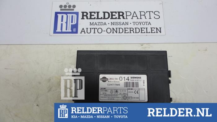 Computer Body Control van een Nissan Almera Tino (V10M) 2.0 16V CVT 2003