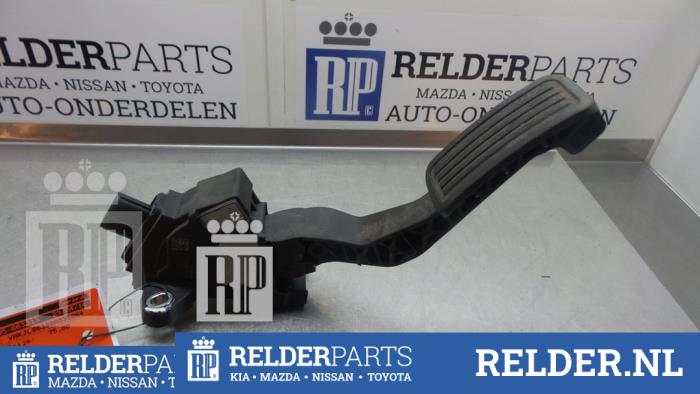 Gebruikte Sensor Gaspedaalpositie Toyota Yaris II (P9) 1.3 16V VVT-i Prijs € 54,00 Margeregeling aangeboden door Relder Parts B.V.