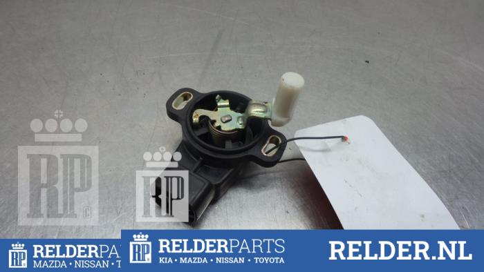 Gebruikte Gaspedaalpositie Sensor Toyota Avensis (T25/B1D) 2.0 16V D-4D Prijs € 54,00 Margeregeling aangeboden door Relder Parts B.V.