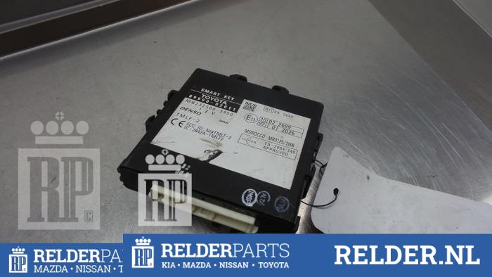 Gebruikte Computer Diversen Toyota Auris (E15) 1.6 Dual VVT-i 16V Prijs € 90,00 Margeregeling aangeboden door Relder Parts B.V.