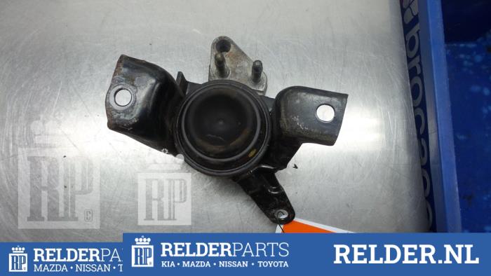 Gebruikte Motorrubber Toyota Corolla (E12) 1.4 16V VVT-i Prijs € 27,00 Margeregeling aangeboden door Relder Parts B.V.