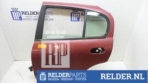 Gebruikte Portier 4Deurs links-achter Nissan Almera (N16) 1.8 16V Prijs € 81,00 Margeregeling aangeboden door Relder Parts B.V.