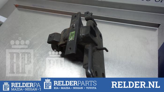 Gebruikte Motorrubber Toyota RAV4 (A3) 2.2 D-CAT 16V 4x4 Prijs € 27,00 Margeregeling aangeboden door Relder Parts B.V.
