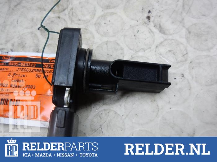 Gebruikte Luchthoeveelheidsmeter Toyota Previa (R3) 2.0 D-4D 16V Prijs € 45,00 Margeregeling aangeboden door Relder Parts B.V.