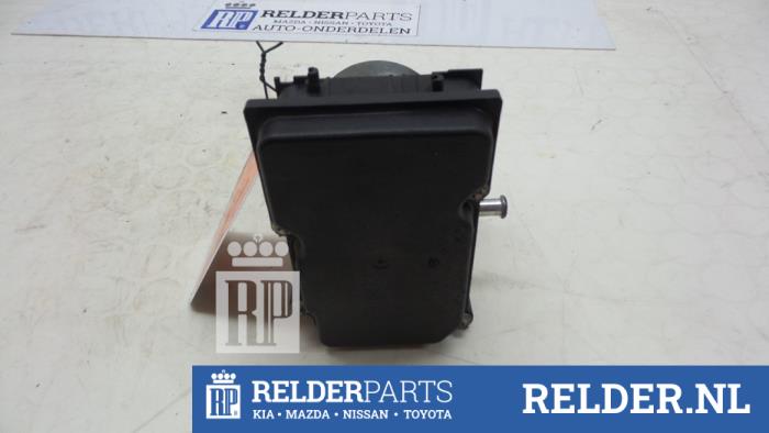 Gebruikte Computer ABS Nissan Almera Tino (V10M) 1.8 16V Prijs € 68,00 Margeregeling aangeboden door Relder Parts B.V.