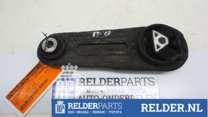 Gebruikte Motorsteun Nissan Micra (K12) 1.2 16V Prijs € 27,00 Margeregeling aangeboden door Relder Parts B.V.