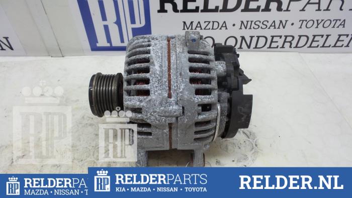 Gebruikte Dynamo Nissan Qashqai (J10) 1.5 dCi DPF Prijs € 35,00 Margeregeling aangeboden door Relder Parts B.V.