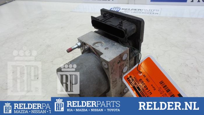Gebruikte Computer ABS Toyota Auris (E15) 1.6 Dual VVT-i 16V Prijs € 75,00 Margeregeling aangeboden door Relder Parts B.V.