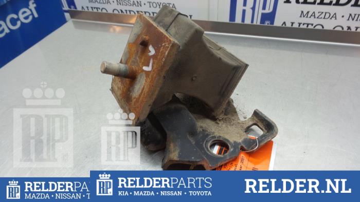 Gebruikte Motorrubber Nissan Navara (D40) 2.5 dCi 16V 4x4 Prijs € 27,00 Margeregeling aangeboden door Relder Parts B.V.