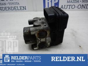 Gebruikte ABS Computer Toyota Previa (R3) 2.0 D-4D 16V Prijs € 68,00 Margeregeling aangeboden door Relder Parts B.V.