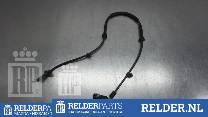 Gebruikte ABS Sensor Mazda 2 (DE) 1.3 16V S-VT High Power Prijs € 27,00 Margeregeling aangeboden door Relder Parts B.V.