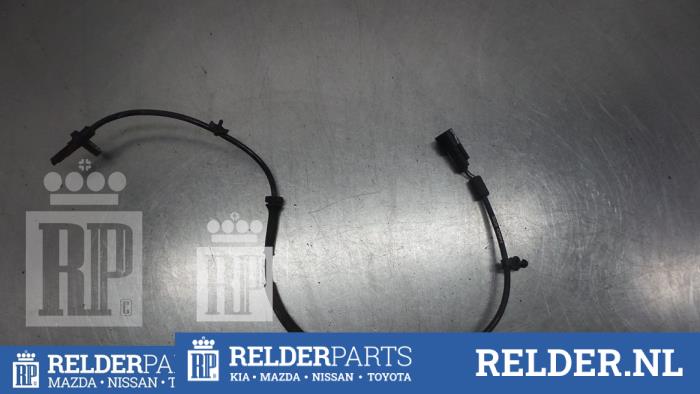Gebruikte ABS Sensor Mazda 2 (DE) 1.3 16V S-VT High Power Prijs € 27,00 Margeregeling aangeboden door Relder Parts B.V.