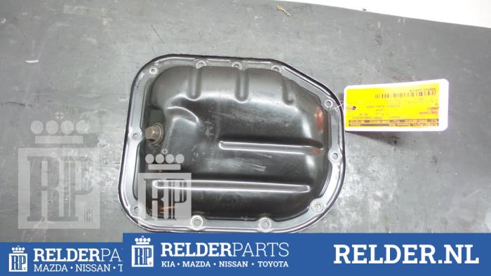 Gebruikte Carterpan Mazda 3 Sport (BK) 1.6 CiTD 16V Prijs € 54,00 Margeregeling aangeboden door Relder Parts B.V.