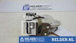 Gebruikte Portierslot Mechaniek 2Deurs links Mazda 2 (DE) 1.4 CDVi 16V Prijs € 36,00 Margeregeling aangeboden door Relder Parts B.V.
