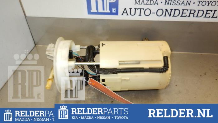 Gebruikte Tank element Pomp Nissan Primera (P12) 1.8 16V Prijs € 45,00 Margeregeling aangeboden door Relder Parts B.V.