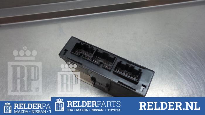 Gebruikte Computer Diversen Nissan Primera (P12) 1.8 16V Prijs € 68,00 Margeregeling aangeboden door Relder Parts B.V.