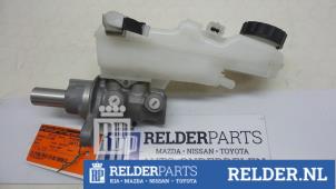 Gebruikte Hoofdremcilinder Toyota Auris (E15) 2.0 D-4D-F 16V Prijs € 30,00 Margeregeling aangeboden door Relder Parts B.V.
