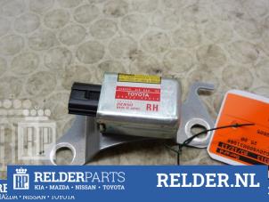 Gebruikte Airbag Sensor Toyota RAV4 (A2) 2.0 D-4D 16V 4x4 Prijs € 23,00 Margeregeling aangeboden door Relder Parts B.V.