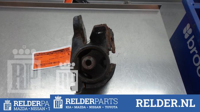 Gebruikte Motorsteun Mazda Premacy 2.0 16V Prijs € 27,00 Margeregeling aangeboden door Relder Parts B.V.