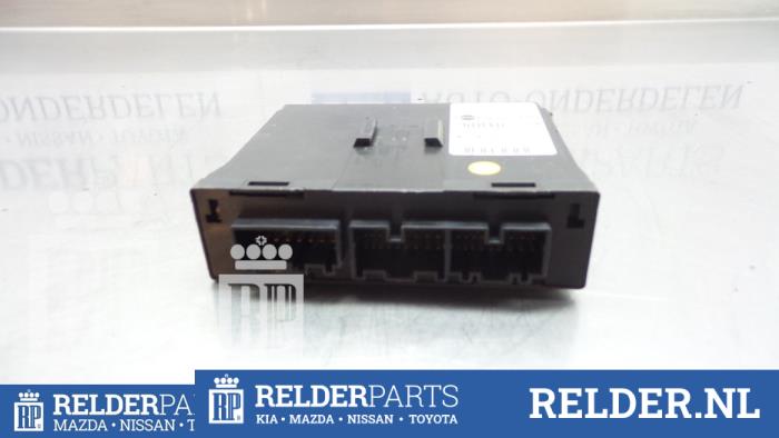 Computer Diversen van een Nissan Primera (P12) 1.8 16V 2005