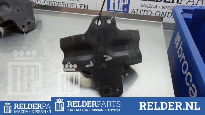 Gebruikte Motorsteun Nissan King Cab/Pickup 4x4 (D22) 2.5 dCi 16V Prijs € 27,00 Margeregeling aangeboden door Relder Parts B.V.