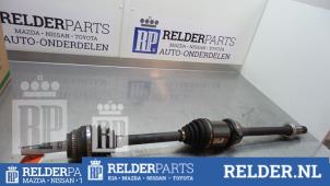 Gebruikte Aandrijfas rechts-voor Toyota RAV4 (A3) 2.4 16V 4x4 Prijs € 54,00 Margeregeling aangeboden door Relder Parts B.V.