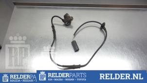 Gebruikte ABS Sensor Mazda 626 (GW19) 2.0i 16V HiPower Prijs € 27,00 Margeregeling aangeboden door Relder Parts B.V.