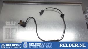 Gebruikte ABS Sensor Mazda 626 (GW19) 2.0i 16V HiPower Prijs € 27,00 Margeregeling aangeboden door Relder Parts B.V.