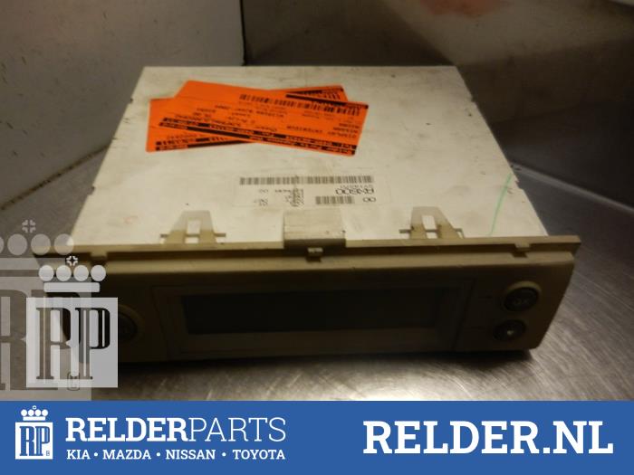 Gebruikte Display Interieur Nissan Micra (K12) 1.2 16V Prijs € 30,00 Margeregeling aangeboden door Relder Parts B.V.