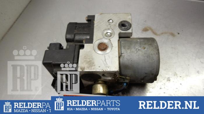 Gebruikte ABS Computer Nissan Almera (N16) 1.5 16V Prijs € 45,00 Margeregeling aangeboden door Relder Parts B.V.