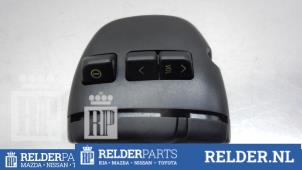 Gebruikte Schakelaar Toyota Corolla (E12) 1.4 16V VVT-i Prijs € 23,00 Margeregeling aangeboden door Relder Parts B.V.