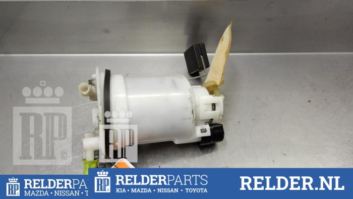 Brandstofpomp Elektrisch van een Nissan Pixo (D31S) 1.0 12V 2011