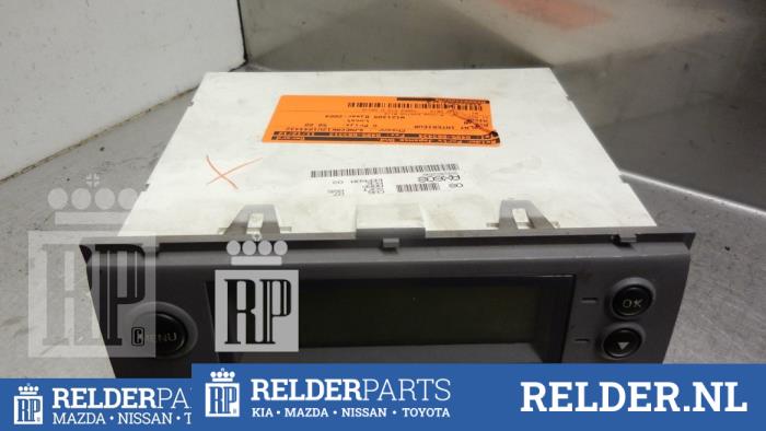 Gebruikte Display Interieur Nissan Micra (K12) 1.4 16V Prijs € 30,00 Margeregeling aangeboden door Relder Parts B.V.