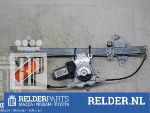 Gebruikte Raammechaniek 4Deurs rechts-voor Nissan Almera (N16) 1.5 16V Prijs € 36,00 Margeregeling aangeboden door Relder Parts B.V.