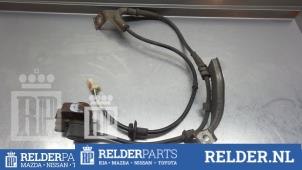 Gebruikte ABS Sensor Mazda MX-5 (NB18/35/8C) 1.6i 16V Prijs € 27,00 Margeregeling aangeboden door Relder Parts B.V.