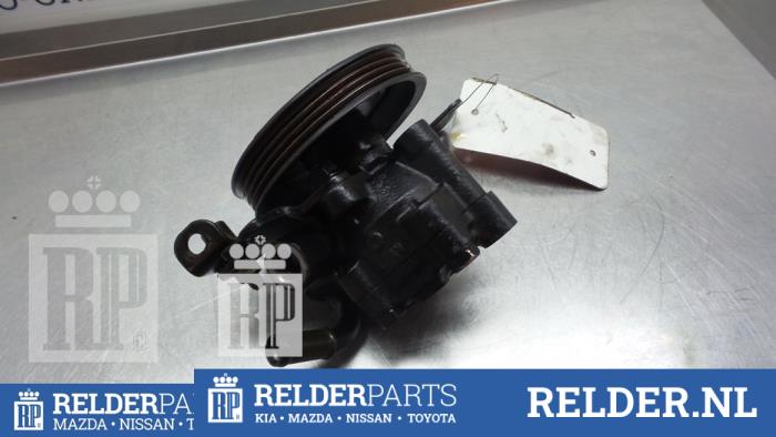 Gebruikte Servopomp Nissan Almera (N15) 1.4 GX 16V Prijs € 45,00 Margeregeling aangeboden door Relder Parts B.V.