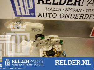 Gebruikte Portierslot Mechaniek 4Deurs links-voor Nissan Almera (N15) 1.4 GX 16V Prijs € 36,00 Margeregeling aangeboden door Relder Parts B.V.