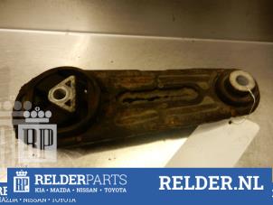 Gebruikte Motorsteun Nissan Micra (K12) 1.2 16V Prijs € 27,00 Margeregeling aangeboden door Relder Parts B.V.