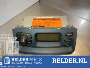Gebruikte Display Interieur Toyota Yaris (P1) 1.0 16V VVT-i Prijs € 35,00 Margeregeling aangeboden door Relder Parts B.V.