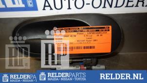 Gebruikte Deurgreep 4Deurs rechts-achter Nissan Almera (N16) 1.5 16V Prijs € 23,00 Margeregeling aangeboden door Relder Parts B.V.